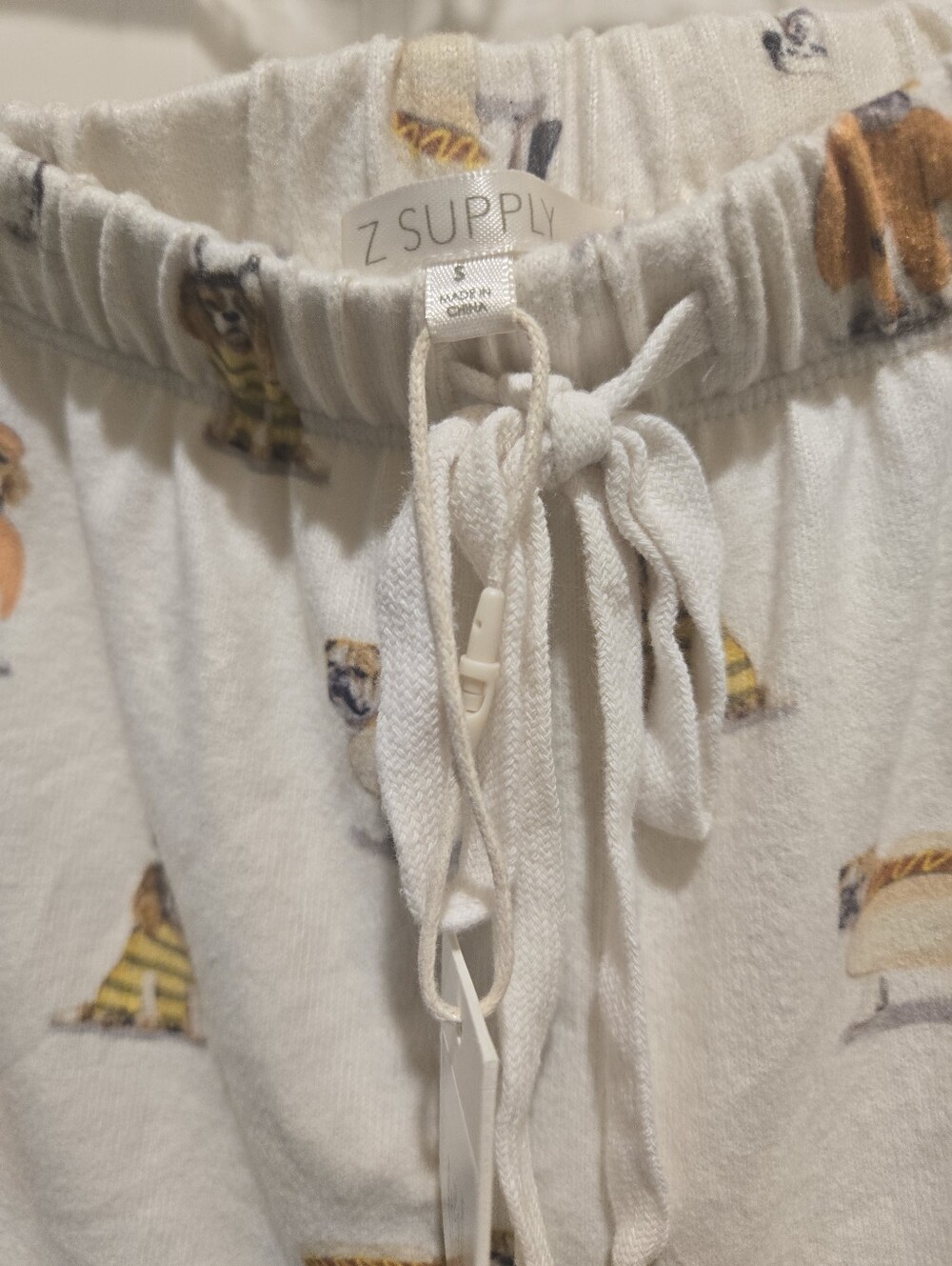 Z SUPPLY ELLE PUP LOUNGEWEAR SHORTS - Picture 2 of 7